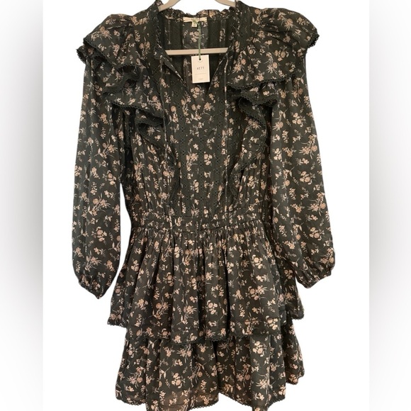 American Eagle Outfitters Dresses & Skirts - AE77 American Eagle Premium Floral Dress NWT